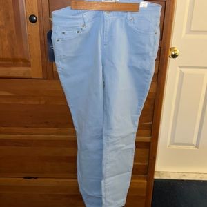 Light Blue Vineyard Vines jeans NWT